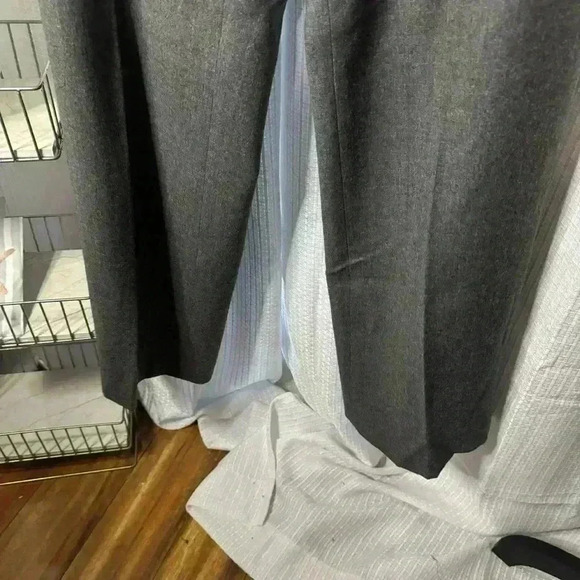 Talbots Women’s 12W Gray Wool Trousers Side Zip Wide Leg Made In Italy Pants - Picture 3 of 13